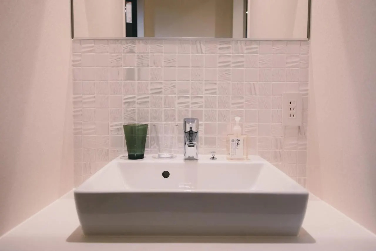 Nagi Hiroshima Hotel & Lounge - Vacation Stay 85648V 0*,  Ιαπωνία